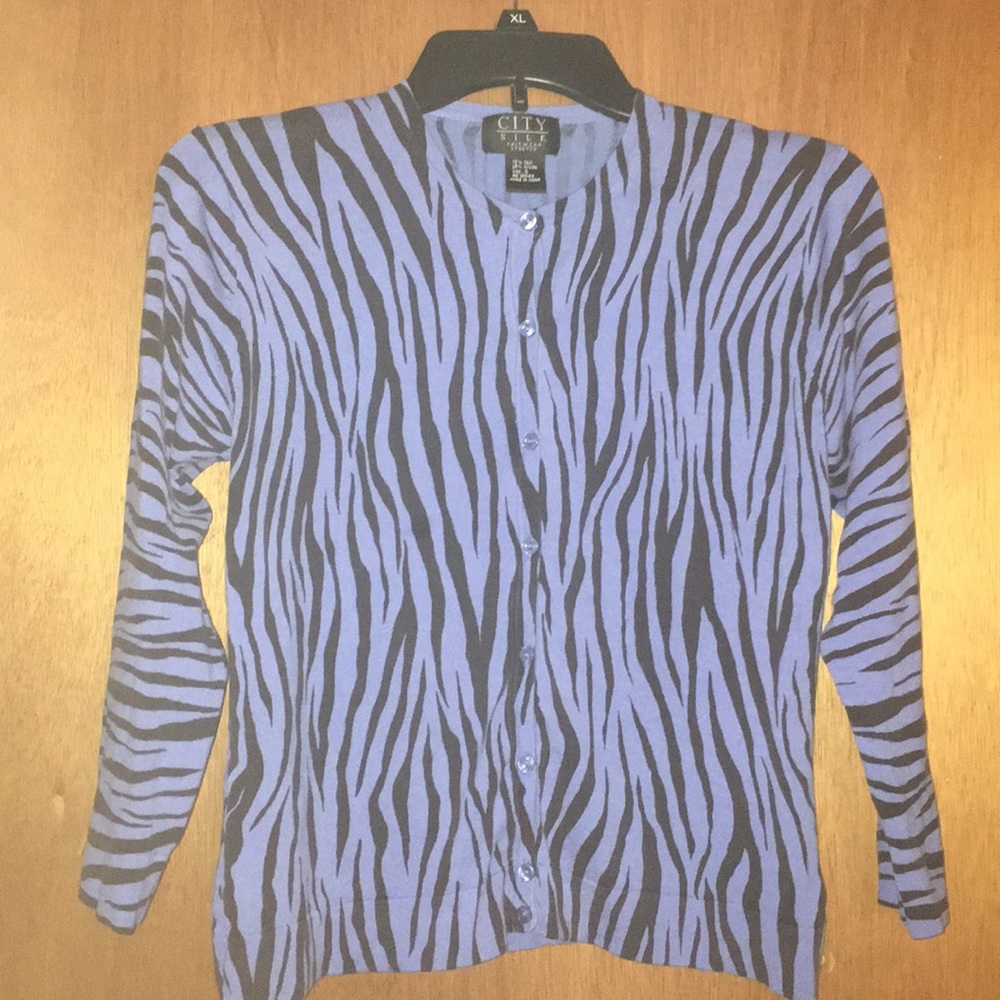 Ladies button up animal print top
